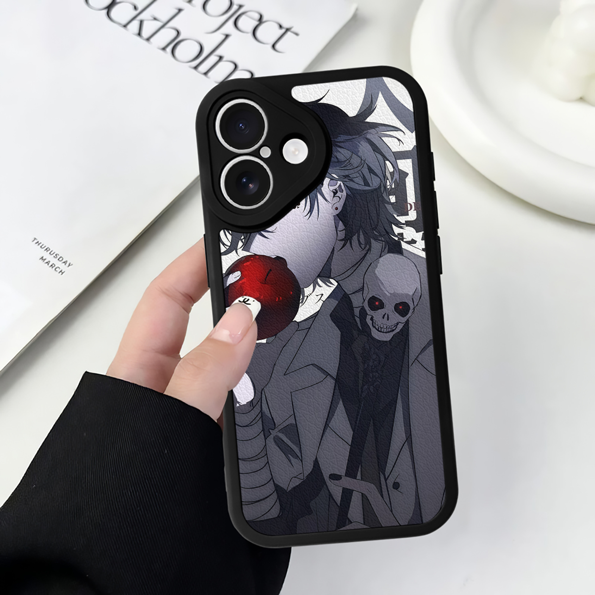 （画像用） 文豪ストレイドッグス Bungo Stray Dogs 【iPhone 16シリーズ対応】シリコンスマホケース（レザー調） 材質：シリコン